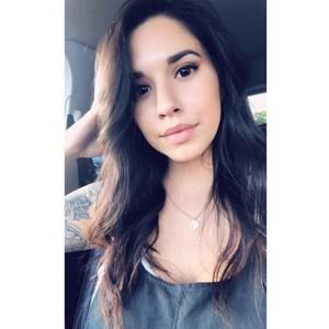 Meet your Posher, Brianna